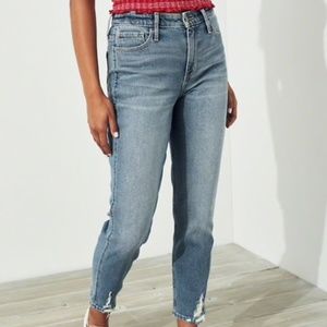 Hollister High Rise Mom Jeans